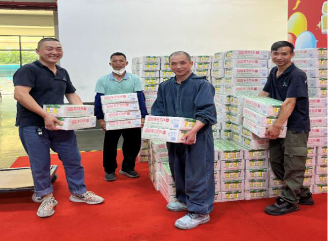 天顺娱乐化学工会开展2024年“情系员工，夏日送清凉”慰问活动-3